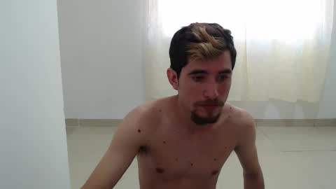 Snapshot of myke_xxx chatting on December 17, 2024, 3:17 pm mike online show from December 17, 2024, 3:17 pm