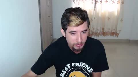 Snapshot of myke_xxx chatting on December 20, 2024, 12:49 pm mike online show from December 20, 2024, 12:49 pm