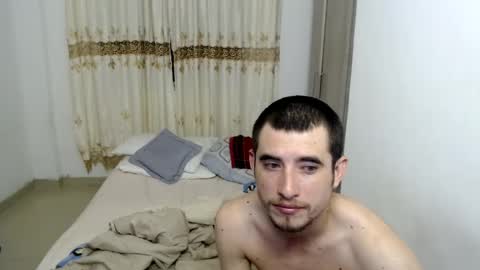 Snapshot of myke_xxx chatting on February 5, 2025, 3:02 am mike online show from February 5, 2025, 3:02 am