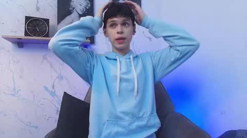 Mykel   online show from January 17, 2026, 12:43 pm