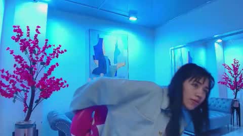 Snapshot of myla_evans chatting on December 2, 2025, 11:59 am myla_evans online show from December 2, 2025, 11:59 am