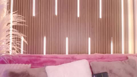 Myla  online show from September 30, 2025, 3:22 am