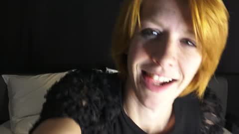 Snapshot of mymiesexy chatting on March 2, 2025, 9:43 pm mymiesexy online show from March 2, 2025, 9:43 pm