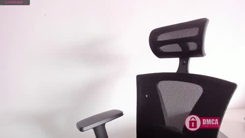 Bella online show from January 28, 2025, 6:17 pm