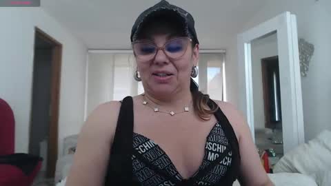 Myrna Sessions online show from May 9, 2026, 4:12 pm