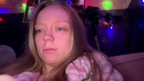 mysterycouplexxxx online show from December 4, 2025, 9:56 pm