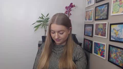 Erica online show from January 9, 2025, 4:49 pm