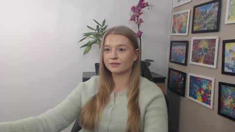 Erica online show from February 17, 2025, 2:37 pm