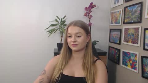 Erica online show from February 26, 2025, 11:20 am