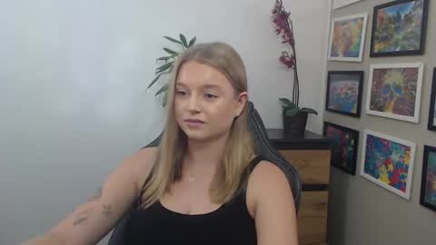 Erica online show from October 6, 2025, 8:23 am