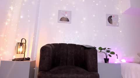 mystic carito online show from September 15, 2025, 8:53 pm