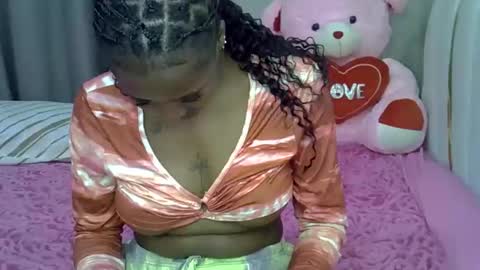 Cupcake online show from April 12, 2026, 5:18 pm