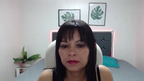 Snapshot of mysticmature chatting on January 20, 2025, 5:04 am Mystic online show from January 20, 2025, 5:04 am