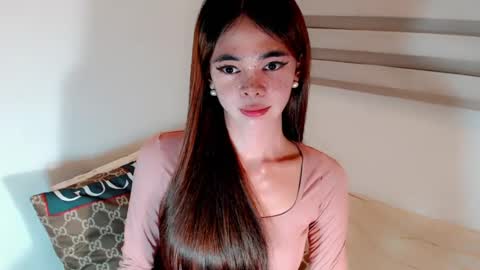 Snapshot of mysticofcum22 chatting on July 3, 2026, 1:34 am Krestine online show from July 3, 2026, 1:34 am
