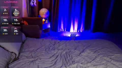 Snapshot of mystique_girl_ chatting on July 26, 2026, 7:54 pm Angeline online show from July 26, 2026, 7:54 pm