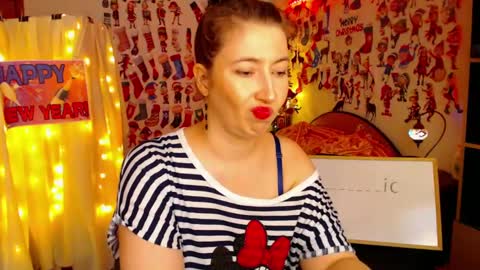 MystyDew online show from January 28, 2025, 12:54 pm