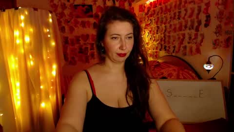 MystyDew online show from March 11, 2025, 4:29 pm