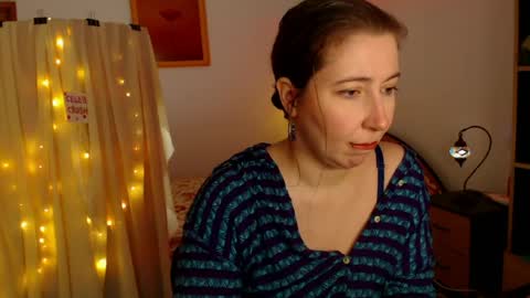 MystyDew online show from April 16, 2026, 11:00 am