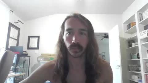 Snapshot of mythrowawayatx chatting on December 18, 2024, 5:10 pm mythrowawayatx online show from December 18, 2024, 5:10 pm