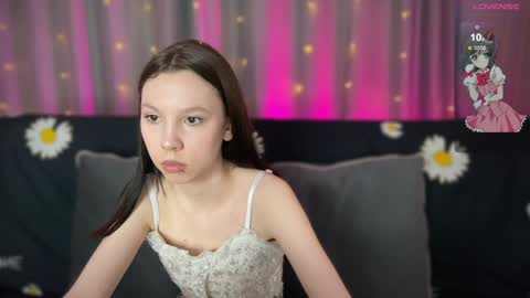 Snapshot of na_prikole_ chatting on January 16, 2025, 7:31 pm Vanessa and Julia  online show from January 16, 2025, 7:31 pm