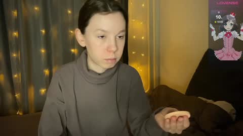 Snapshot of na_prikole_ chatting on January 27, 2025, 6:41 pm Vanessa and Julia  online show from January 27, 2025, 6:41 pm