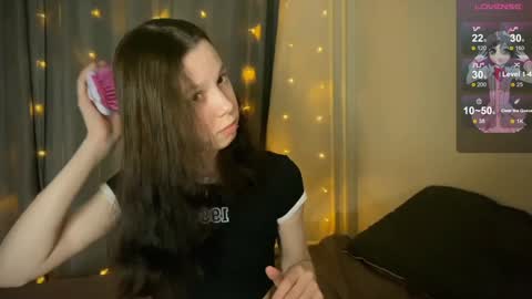 Snapshot of na_prikole_ chatting on January 31, 2025, 7:18 pm Vanessa and Julia  online show from January 31, 2025, 7:18 pm