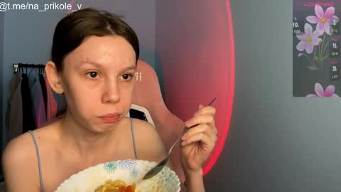 Snapshot of na_prikole_ chatting on September 12, 2025, 6:41 pm Vanessa and Julia  online show from September 12, 2025, 6:41 pm