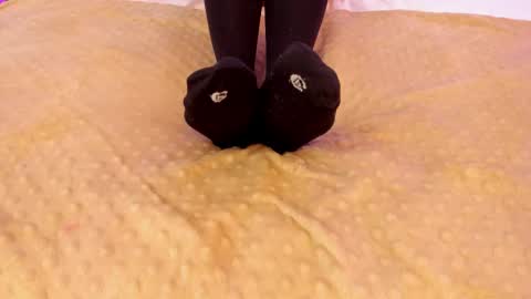 AMY online show from December 4, 2025, 7:22 pm