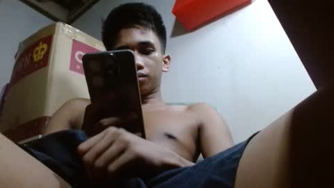 nachos072800 online show from April 8, 2026, 12:05 pm