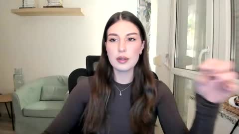 Nadiaaa006 online show from January 26, 2025, 6:37 pm