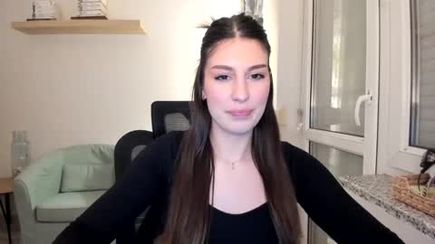 Nadiaaa006 online show from February 21, 2025, 8:38 pm