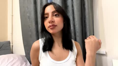 Leya online show from June 8, 2026, 4:18 pm