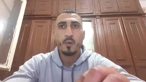 V online show from January 8, 2026, 12:40 pm