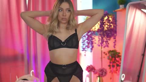 Nadia online show from March 3, 2026, 5:46 am