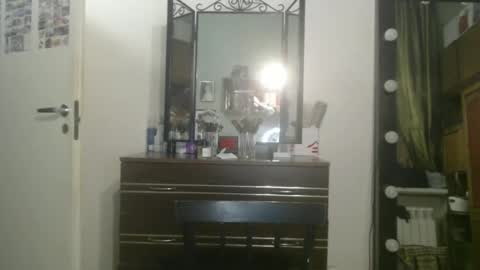 nadyagt online show from February 1, 2026, 4:38 pm