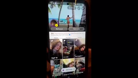 naenayy online show from April 19, 2026, 2:55 am