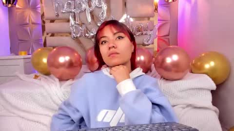 Snapshot of nahia_low chatting on December 23, 2024, 8:44 am  Valeria  online show from December 23, 2024, 8:44 am