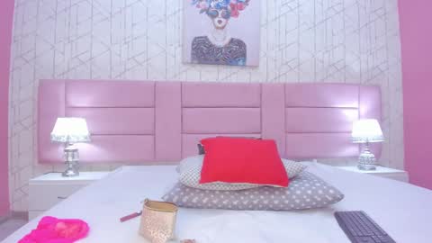Snapshot of nahiajhonson_ chatting on December 5, 2024, 12:00 pm Nahia online show from December 5, 2024, 12:00 pm