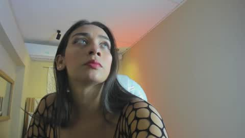 Snapshot of nahimithompson chatting on April 18, 2026, 7:07 pm Nahimi online show from April 18, 2026, 7:07 pm