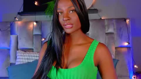  VICTORIA  online show from September 22, 2025, 8:00 pm