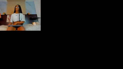 nahomy_james25 online show from November 30, 2025, 12:25 am