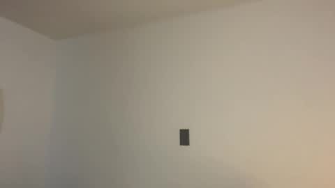 nahomy online show from April 23, 2026, 1:13 pm