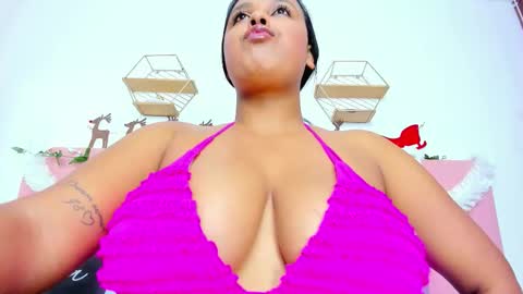 Nahomy online show from December 20, 2025, 8:16 pm