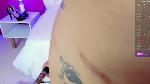 Snapshot of nahomyroberts chatting on January 31, 2025, 3:00 pm Nahomy Roberts online show from January 31, 2025, 3:00 pm