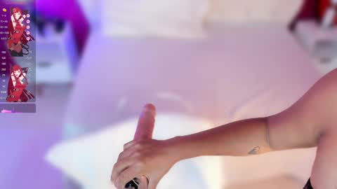 Snapshot of nahomyroberts chatting on February 25, 2025, 3:05 pm Nahomy Roberts online show from February 25, 2025, 3:05 pm