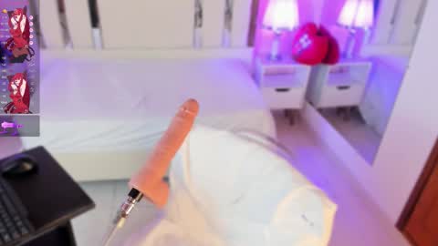 Snapshot of nahomyroberts chatting on October 25, 2025, 12:23 pm Nahomy Roberts online show from October 25, 2025, 12:23 pm