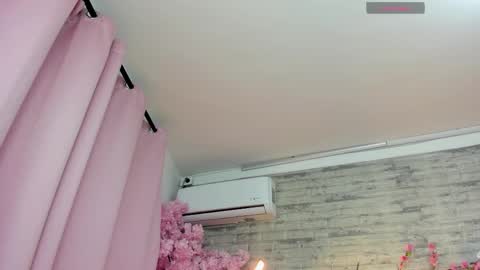 naiawhisper online show from February 22, 2026, 12:04 pm