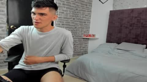 naifummi online show from February 28, 2025, 3:48 pm