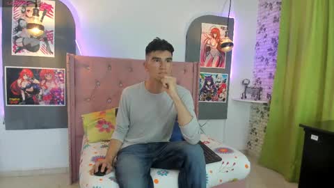 naifummi online show from February 28, 2025, 8:18 pm