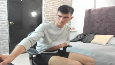 naifummi online show from March 4, 2025, 10:27 pm